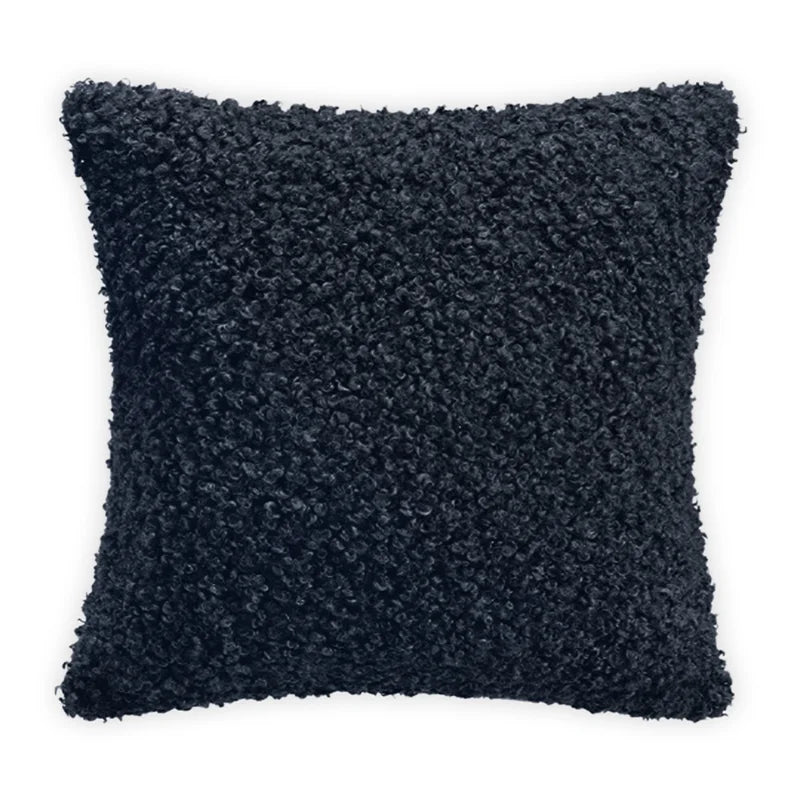 Coussin en laine moutonnée Marine Mon-coussin.fr