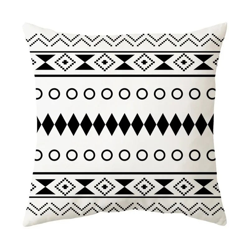 Housse de coussin noir et blanc 45 x 45 cm, motif frise aztèque