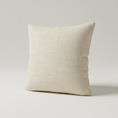 Housse de coussin texture lin crème, vue de trois quarts