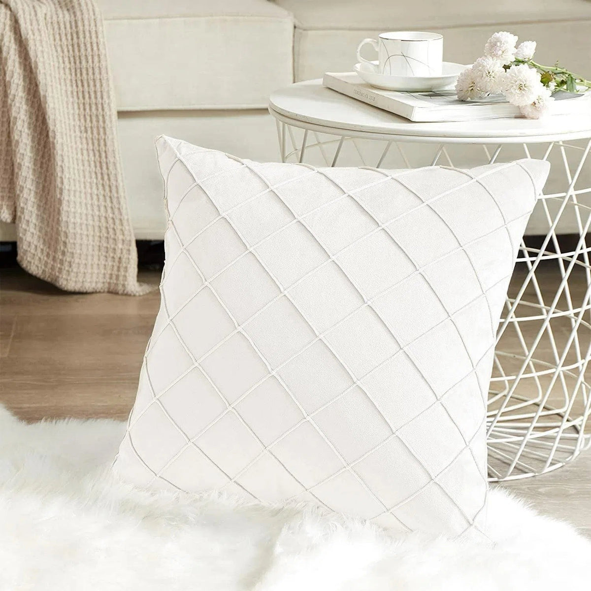 Housse de coussin en velours à losanges plissés blanc