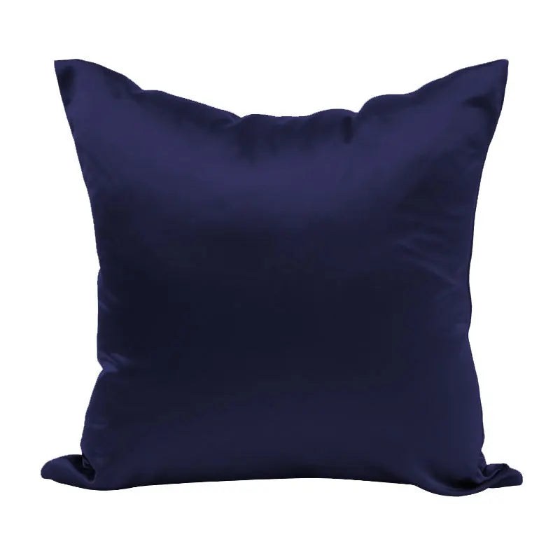 Housse de coussin effet soie en satin, coloris bleu nuit