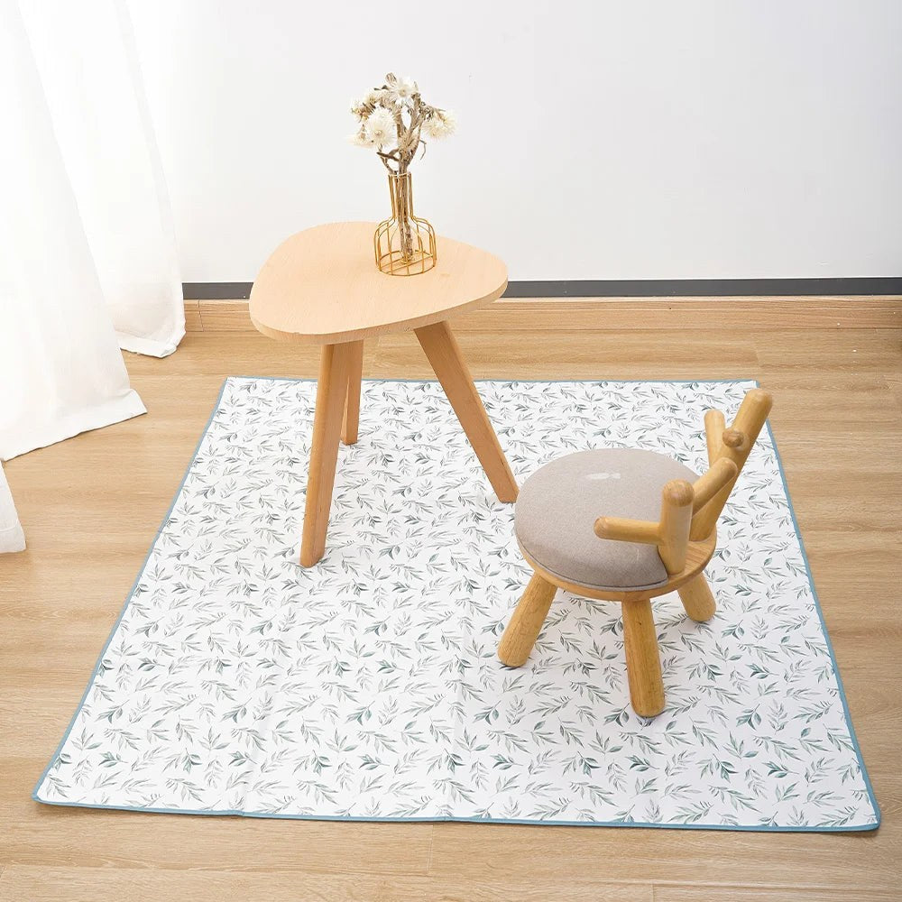 Tapis de sol bébé matelassé imperméable, motif feuillages