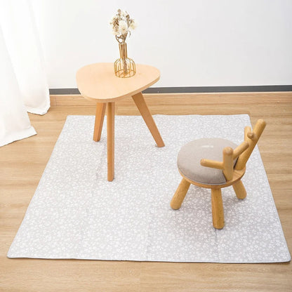 Tapis de sol bébé matelassé imperméable, motif petits motifs gris